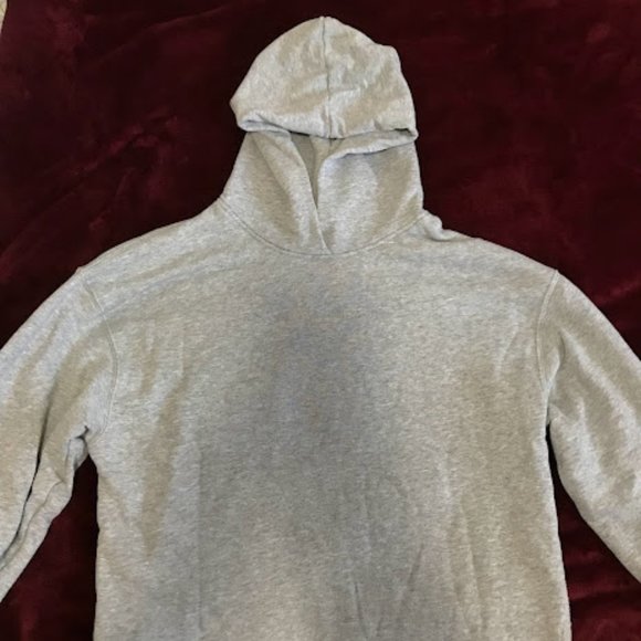 Uniqlo hoodie - Picture 1 of 3
